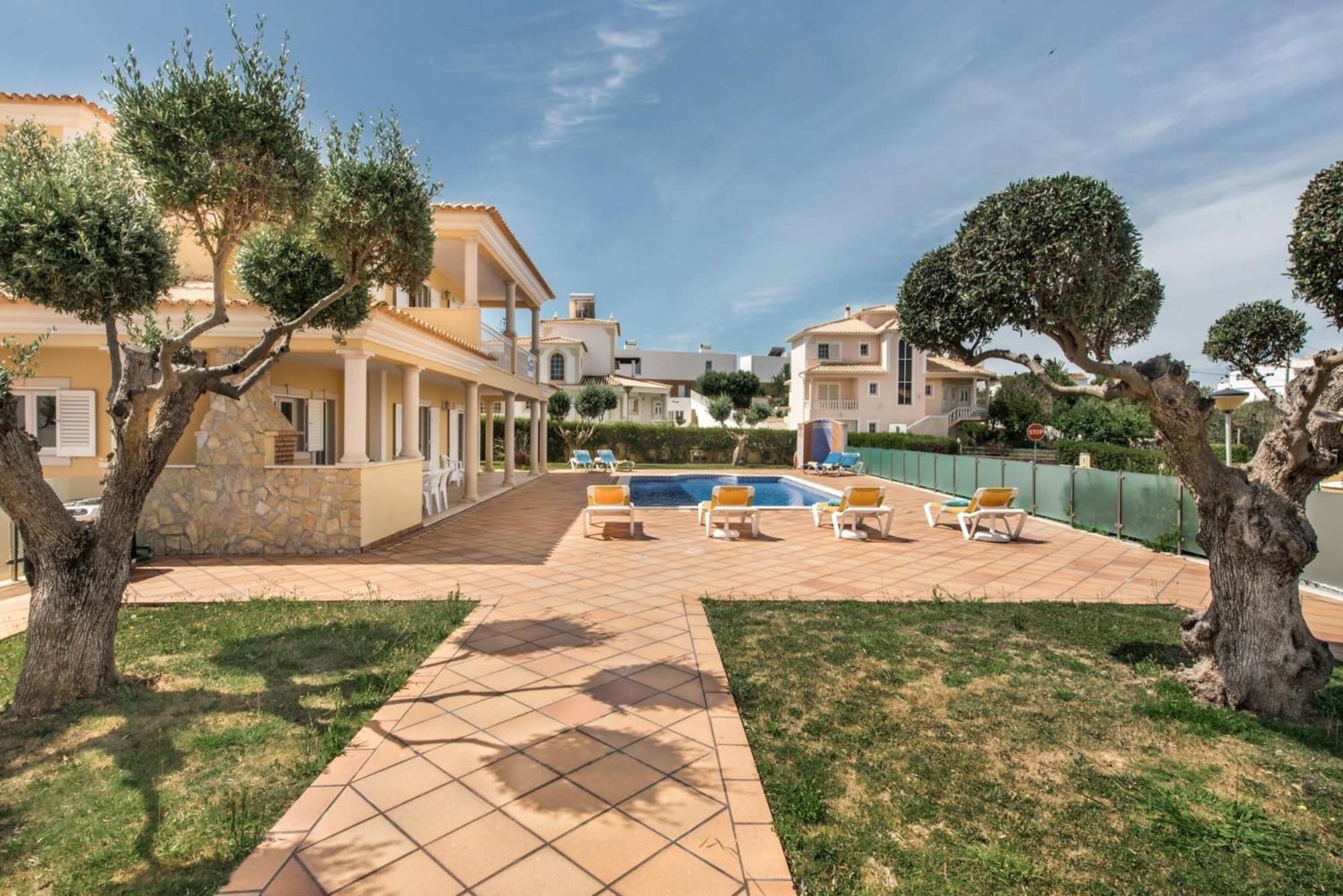 Villa Das Oliveiras Amazing Location Walk To Marina Restaurants Beach Albufeira Buitenkant foto