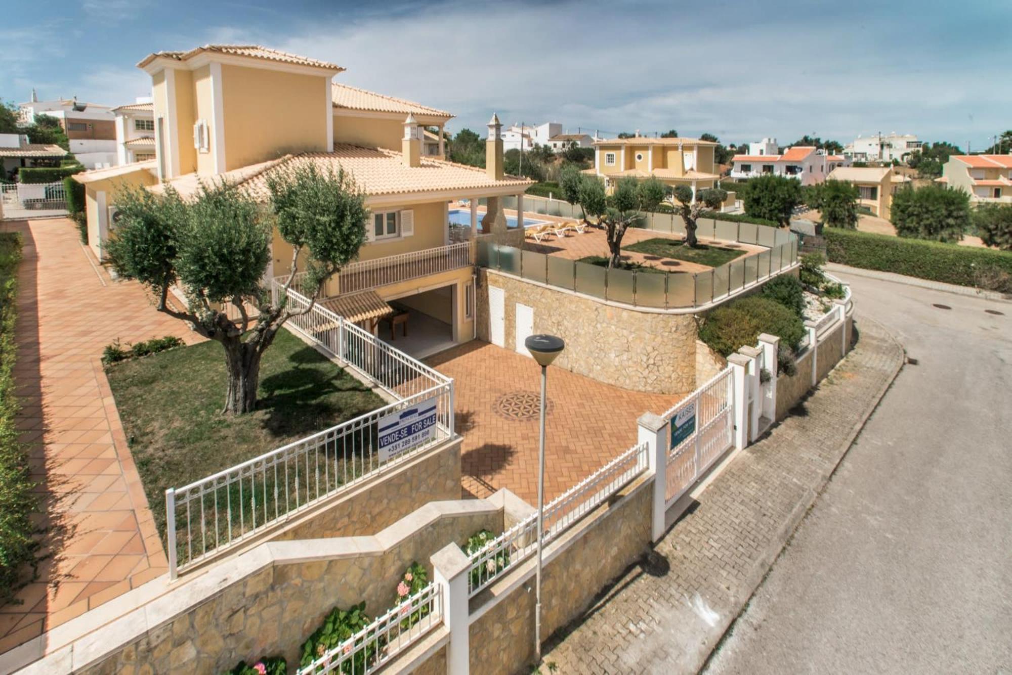 Villa Das Oliveiras Amazing Location Walk To Marina Restaurants Beach Albufeira Buitenkant foto